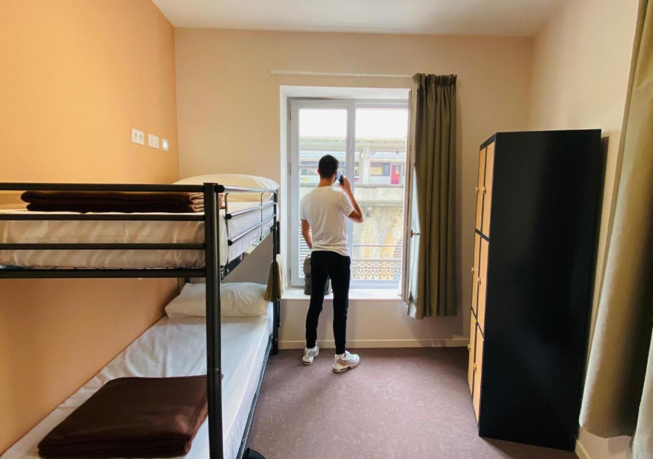 Hostel Flamingo Nimes Gare Centre Екстер'єр фото